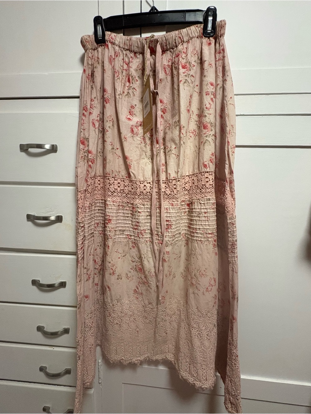 Magnolia Pearl “Molly” tiered lace maxi skirt - Picture 4 of 6